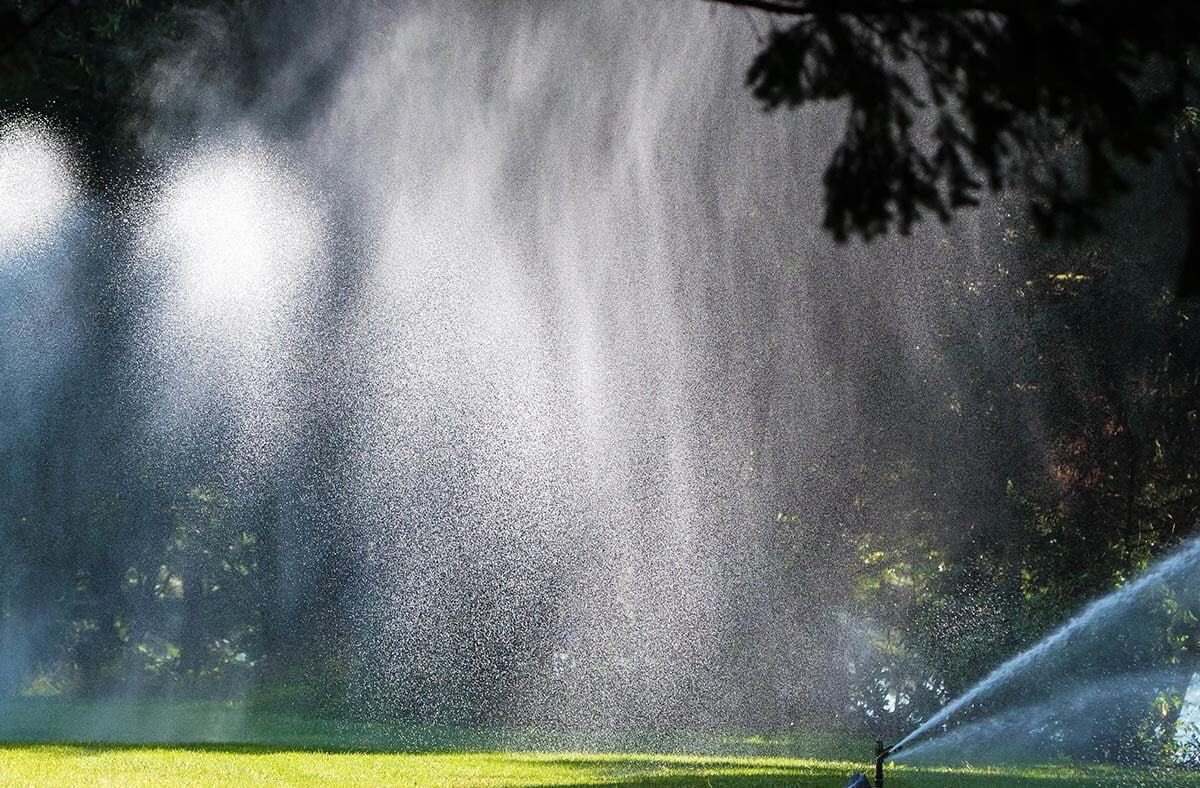 vodný režim trávnika